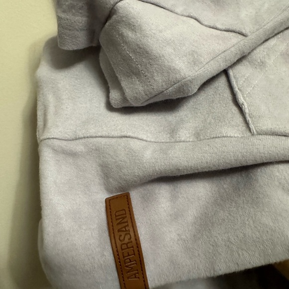 Ampersand hoodie - Picture 3 of 4